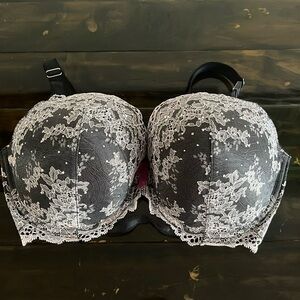 NWT Victoria secret dream angels lined Demi bra size 38DD